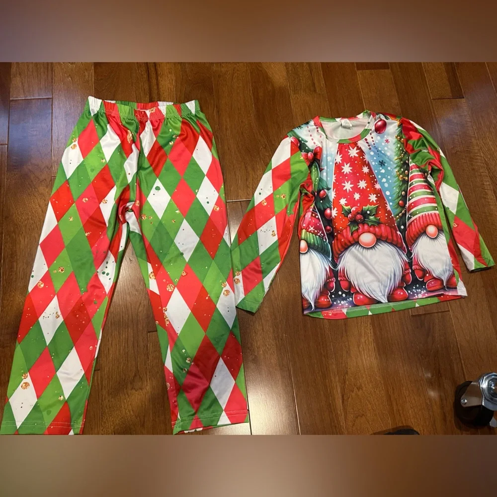 Kids Christmas Pajama Set – Size 5–6Y – Gnome Holiday PJs